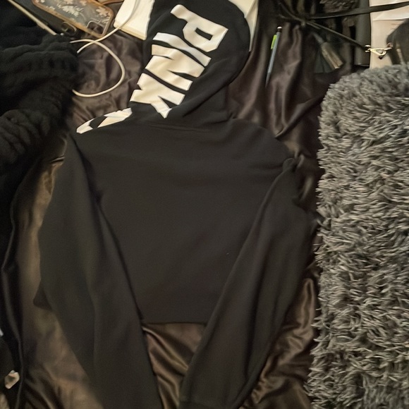 Cropped Light weight long Sleeve with hood, Pink, Size: XS - Picture 2 of 2